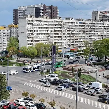 Luxury Ismail Street In