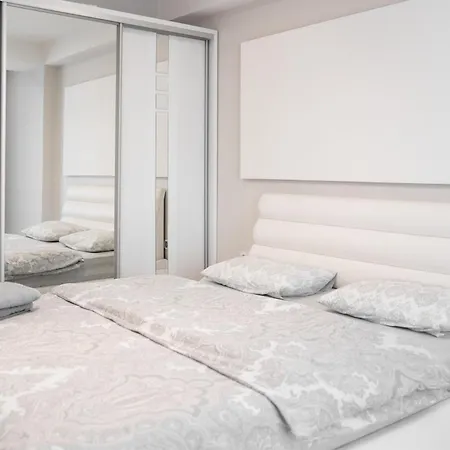 Luxury Ismail Street In Apartment
