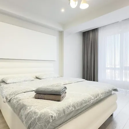 Luxury Ismail Street In *